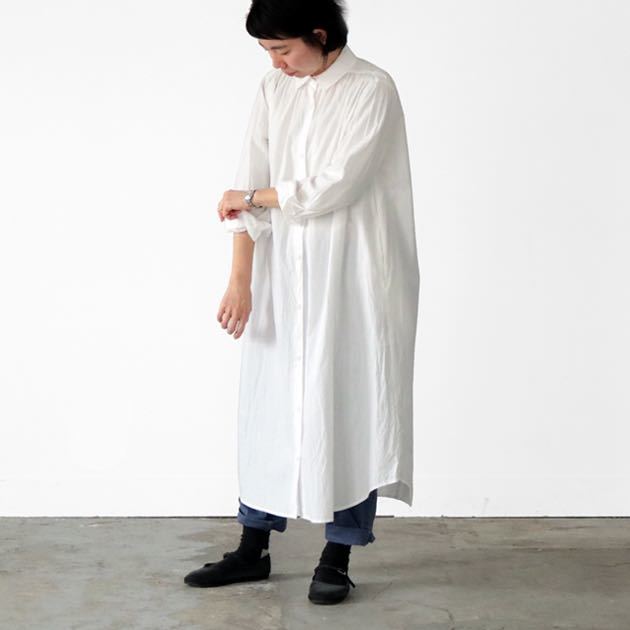 新品 タグ付 HAU シャツワンピース ベージュ クラスカ-