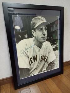 08 Joe DiMAGGIO　ジョー・ディマジオ　直筆サイン入り特大写真　額装済　直筆サイン　MLB　【送料無料】