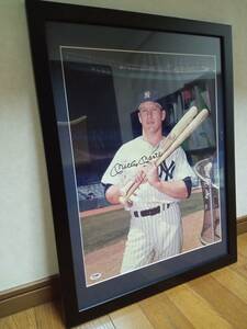 09 Mickey MANTLE　ミッキー・マントル　直筆サイン入り特大写真　額装済　直筆サイン　MLB　【送料無料】