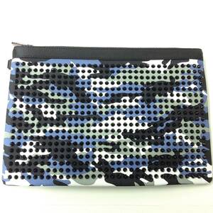 ^ studs blue camouflage clutch back 