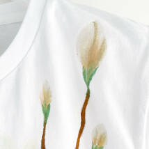 レディース Tシャツ Mサイズ 白 木蓮柄Tシャツ ハンドメイド 手描きTシャツ マグノリア_画像3