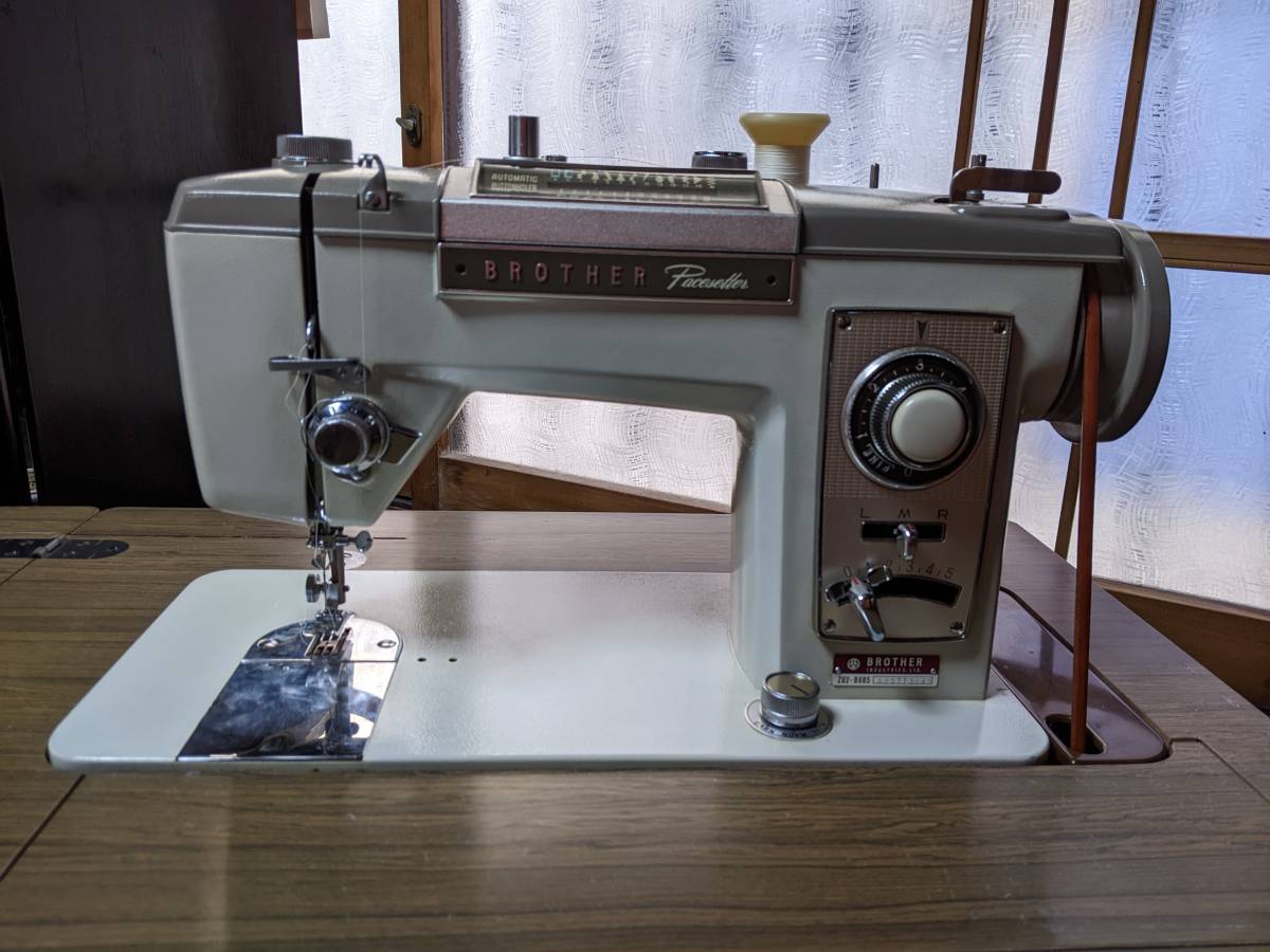 人気の新作 Baby Brother トイミシン ケース付き 現状品 アンティーク