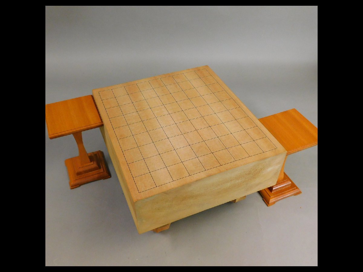 低反発 腰用 【希少品】四脚将棋盤 王将 大山康晴 永世名人 - 囲碁/将棋