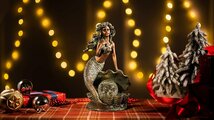 マーメイド ガーデン人魚の彫像、屋外妖精の彫刻、ソーラーライト付き ブロンズ風 パティオ(輸入品_画像2