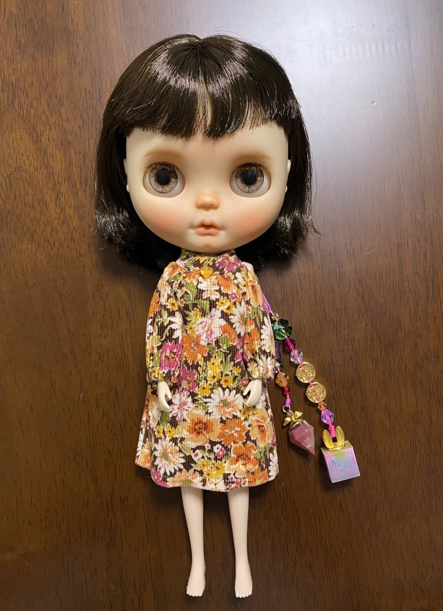 ヤフオク! -「ブライス カスタム 作家」の落札相場・落札価格