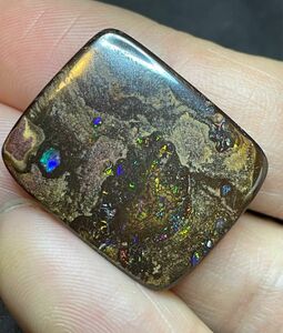 40ct ボルダーオパール マルチカラー opal 天然 ルース