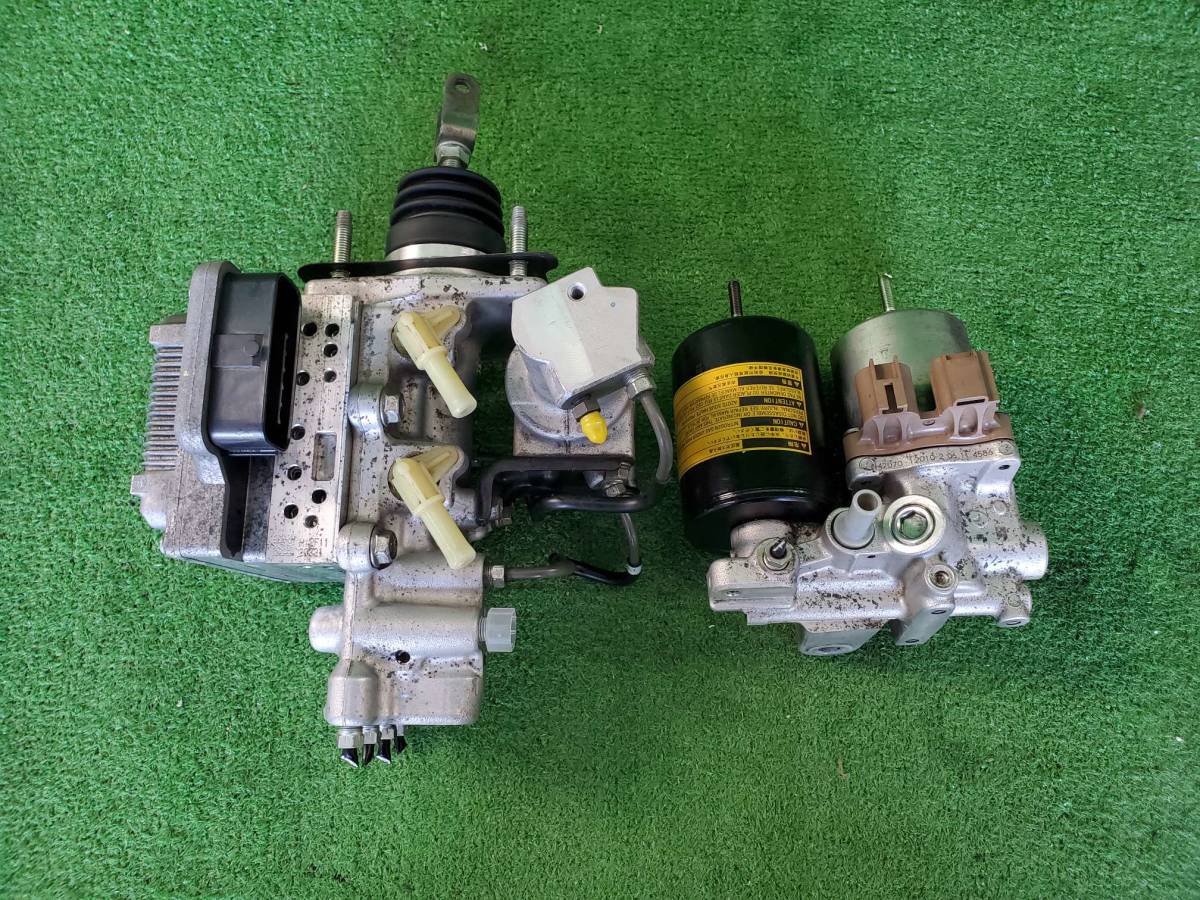 ヤフオク! -プリウスabsアクチュエーター(自動車、オートバイ)の中古品 ...