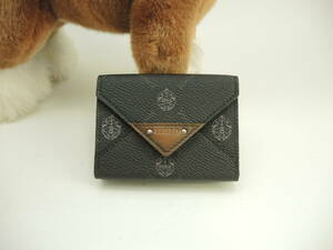 Berluti 3. compact purse signature black tea en Velo p Try folding @E1220P