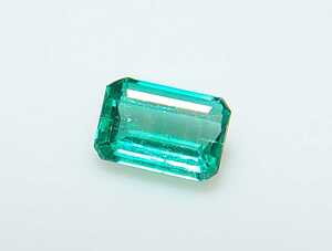  beautiful goods! emerald 0.37ct loose (LA-5817)