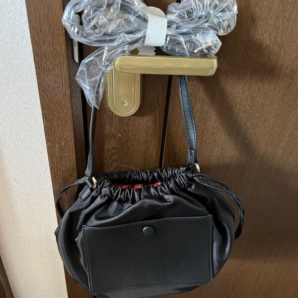 フェリシモ製品モロゾフとコラボスイーツの可愛さを詰め込んだ、大人ポシェット