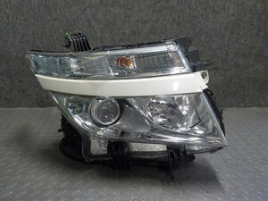 【送料込】 H25年 エルグランド DBA-TNE52 右ヘッドランプ 26010-1JB1A ＨＩＤ KOITO 100-23009 [ZNo:04005521] 73198