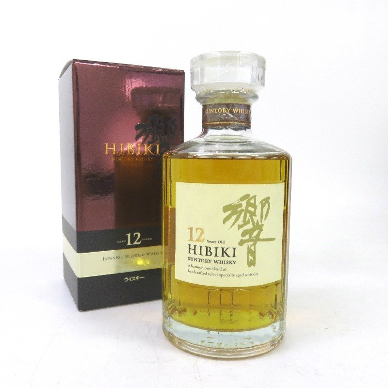 ヤフオク! -「響12年 500ml」の落札相場・落札価格