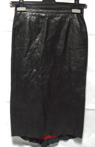 SALE!! ディースクエアード レディース・レザースカート サイズ40・USED 本物お買い得です