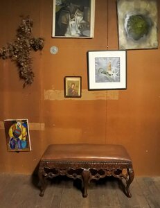 イタリア クラッシック ウッド 彫刻 スタッズ スツール ベンチ ソファ ブラウン/アンティーク ビンテージ ヴィンテージ 椅子 レザー