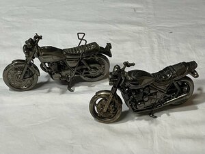 22B342 送料無料 YAMAHA SR500 KAWASAKI バイク 置物 2台 まとめ売り ヤマハ カワサキ 金属製 オブジェ インテリア