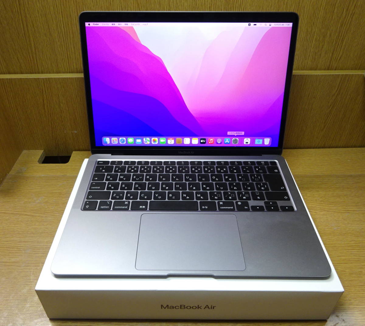 ヤフオク! -「macbook air ssd 1tb」の落札相場・落札価格