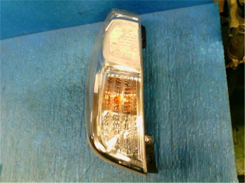 日産 純正 ルークス 《 B21A 》 左テールランプ P91100-22005381