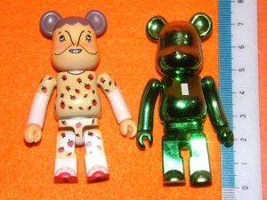 x品名x ベアブリック BE@RBRICK アーティストDesignキャラクター?系とメタリック グリーン系オマケお付けセットで♪フィギュア人形おもちゃ