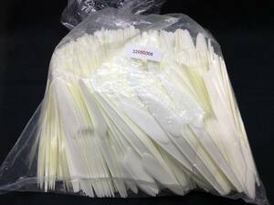  container 5* plastic knife ivory 16. rose disposable knife 