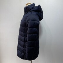 UNIQLO/ユニクロ　ダウンコート　レディースM　紺ネイビー　　防寒　軽量　ダウン　ジャケット　中わた　フェザ　K2423_画像2