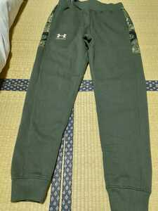 [Новая] Under Armour Sweat Swate Lans L Moss Green