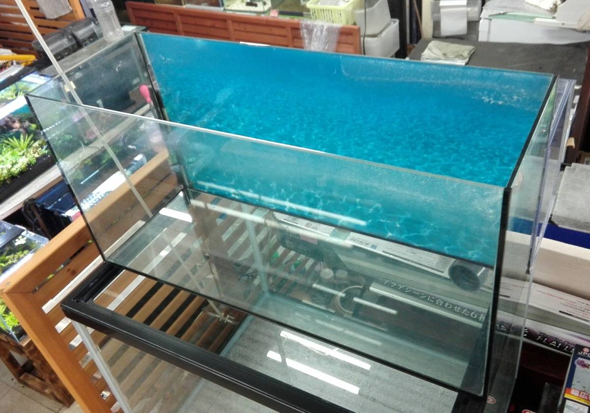 新生活 アクリル水槽 前曲げ 900x600x450mm 板厚8x6mm copycatguate.com