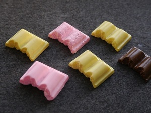  plastic parts handicrafts * accessory parts ..... chocolate parts 6 piece set deco parts 