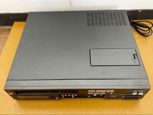 【中古品/通電確認品】 SHARP シャー プビデオディスクプレーヤー映像機 器 VC-290B