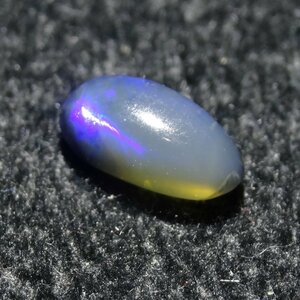 【特価品】天然ブラックオパール ルース 約0.7ct クリスタル系 ライトニングリッジ産 品番:2212071