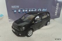 VW New Touran 1/18 ミニカー 黒 フォルクスワーゲン ゴルフ トゥーラン_画像1