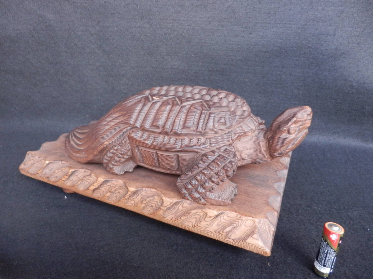亀（カメ）の彫刻、縁起物、大サイズ、新品、木彫、置物 | 樹脂製 木製 