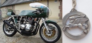 60's/フランス/モービル/キーホルダー/ルイスレザー/ロッカーズ/Mobil/ベスパ/Triumph Rickman Trident/プジョー/ルノー/カミナリマッハ/W