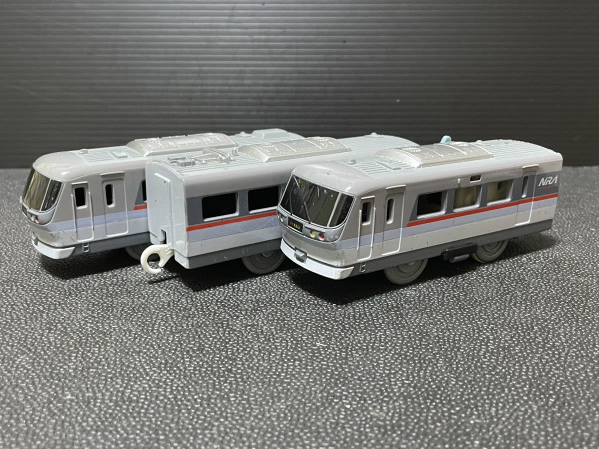 人気沸騰】 プラレール車両 西武NRAニューレッドアローレア品
