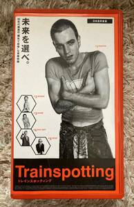 ♪【 VHS ビデオ 】Trainspotting トレインスポッティング 日本語吹替版 ユアン・マクレガー 監督 ダニー・ボイル 1996年 全国劇場公開作品