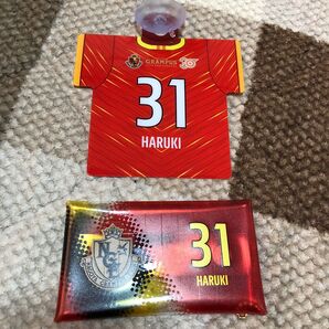 【バラ売り可】名古屋グランパス 吉田温紀セット(ユニフォーム型カーサイン、クリアマルチケース)
