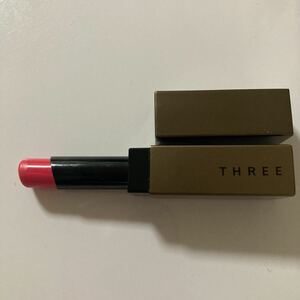 THREE・ベルベットラスト リップスティック・02・ピンク系・口紅・リップスティック・定価3640円