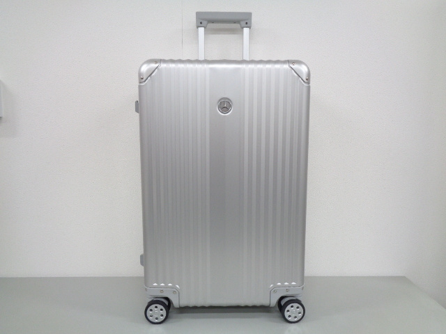 ヤフオク! -「ベンツ」(バッグ、スーツケース) の落札相場・落札価格