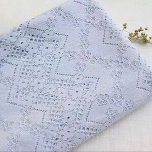 Z40サックスブルー色花木刺繍チュールレース　 クラフト 手芸用品