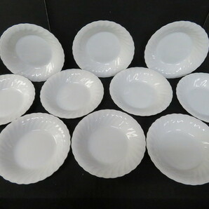 N①17 スープ皿 10枚 白い皿 カレー皿 大皿 シンプル ホワイト 洋食器 プレート 直径約23cm 深さ約4cm 美品 保管品の画像1