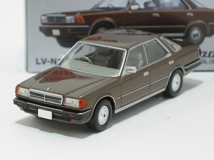 日産グロリア HT V20ターボSGL（茶）LV-N246a【トミーテック社1/64ミニカー】