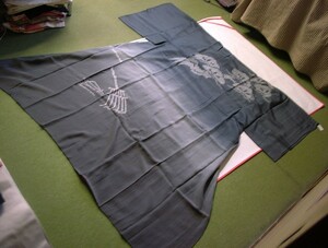 d**.* silk * long kimono-like garment ( men's )[ aperture stop *. pine * pine leaf * bear hand map ] length 137cm.