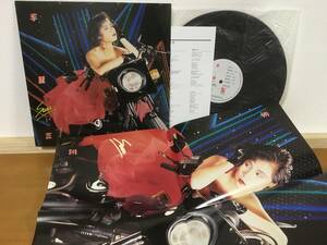 . красота . Hong Kong запись LP 1987 Wing Hang Records WHLP 2959 Lee Lai Yui Lee *laiyui постер имеется 