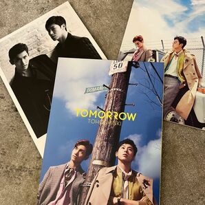 【初回限定盤　良状態】東方神起　TOMORROW（CD＋Blu-ray）　　　　　　　　