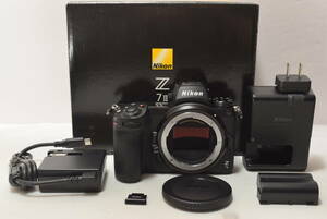 【2358ショットの特上品】 Nikon ミラーレスカメラ 一眼 Z7II ボディ black　#4849