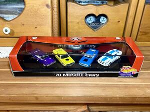 COLLECTIBLES Hot Wheels 1/64 '70 MUSCLE CARS スーパービー　チャレンジャー　マスタング トランザム　ジャンク品