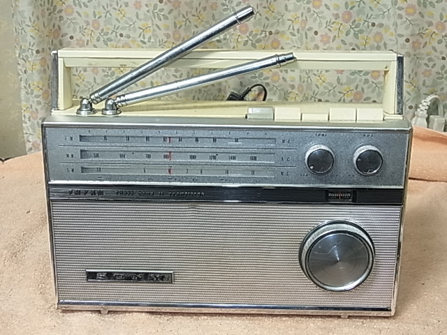 SONY【TFM-117(D)】 時代を超えた「男の『超』一流品 昭和39年発売 ...