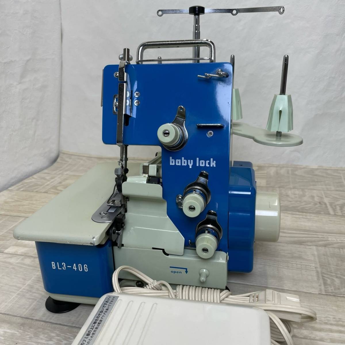 JUKI BL3-406 ロックミシン Baby Lock ベビーロック ジューキ 通電確認 JUKI BL3-406 ロックミシン Baby Lock ベビーロック ジューキ 通電確認