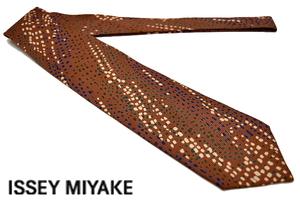 N796* free shipping * beautiful goods *im MIYAKE DESIGN STUDIO Issey Miyake * made in Japan Brown tea color total pattern silk necktie 