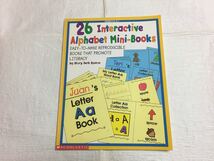 ★Used　26 Interactive Alphabet Mini-Books:　ミニブックを作る Easy-To-Make Reproducible Books That Promote Literacy_画像1