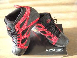  Reebok basket shoes ATR PUMP TORCH that time thing!! hard-to-find!!...... cool good!!